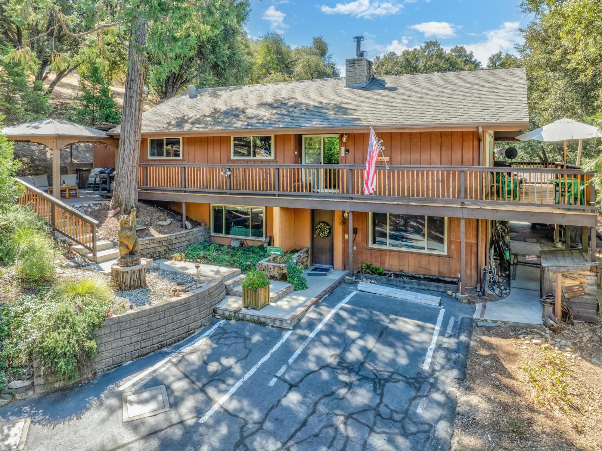 Cedar Mountain Lodge Oakhurst Exterior foto