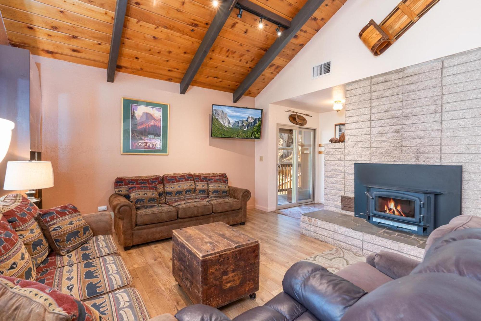 Cedar Mountain Lodge Oakhurst Exterior foto