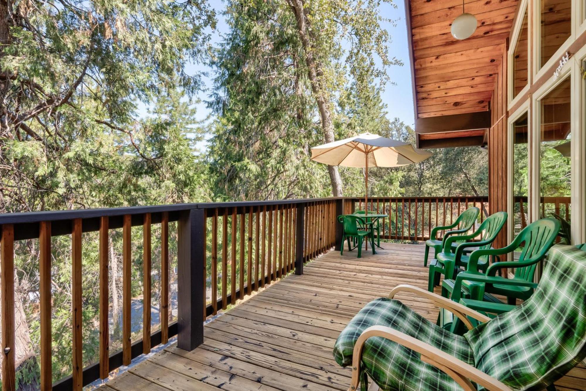 Cedar Mountain Lodge Oakhurst Exterior foto